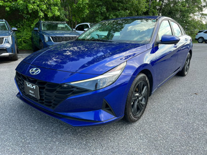Used 2022 Hyundai Elantra SEL w/ Cargo Package