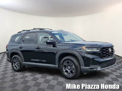 Used 2025 Honda Pilot TrailSport