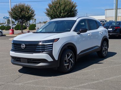 New 2026 Nissan Kicks SV