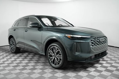 New 2025 Audi Q5 Premium Plus