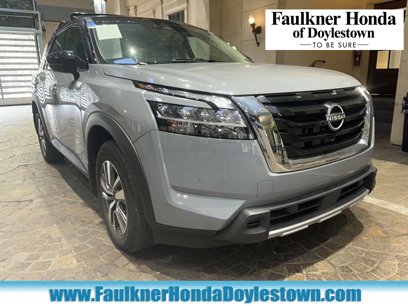 Used 2023 Nissan Pathfinder SL