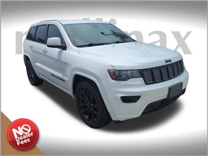 Used 2017 Jeep Grand Cherokee Altitude
