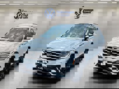Certified 2024 Volkswagen Tiguan SE