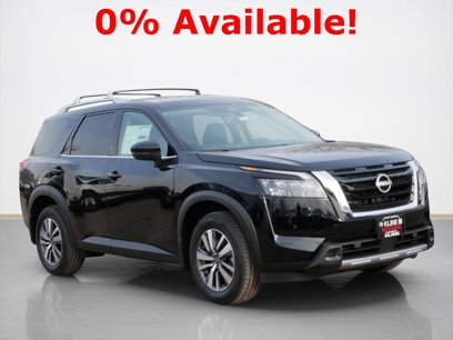 New 2025 Nissan Pathfinder SL w/ Cargo Package