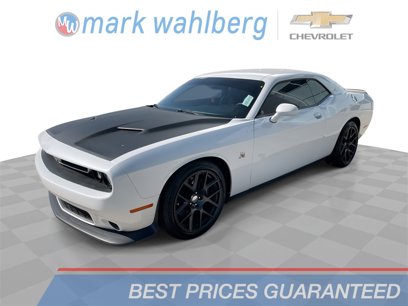 Used 2016 Dodge Challenger R/T Scat Pack w/ Leather Interior Group