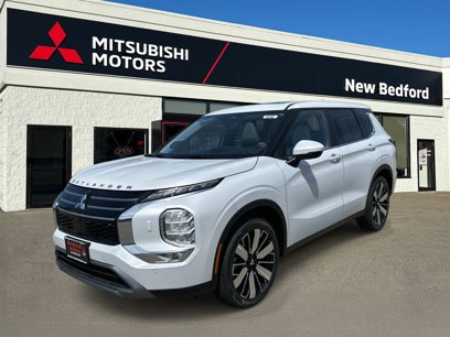 New 2025 Mitsubishi Outlander SE