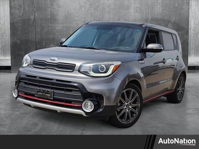 Used 2017 Kia Soul ! w/ Tech Package