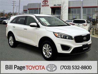 Used 2016 Kia Sorento LX w/ LX Convenience Package