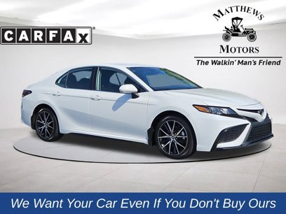 Used 2023 Toyota Camry SE
