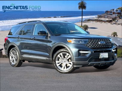 Certified 2022 Ford Explorer XLT w/ Equipment Group 202A