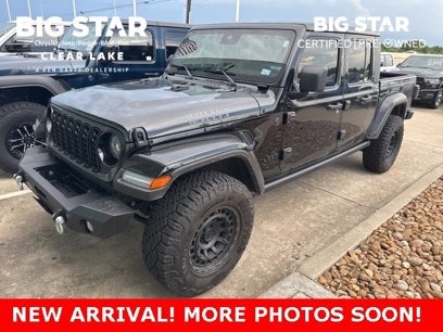 Used 2025 Jeep Gladiator Willys