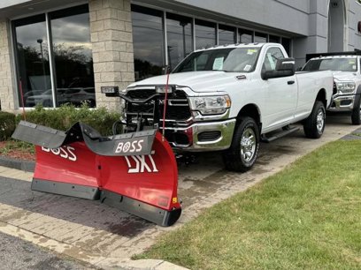 New 2024 RAM 2500 Tradesman w/ Chrome Appearance Group