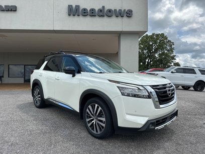 Used 2022 Nissan Pathfinder Platinum