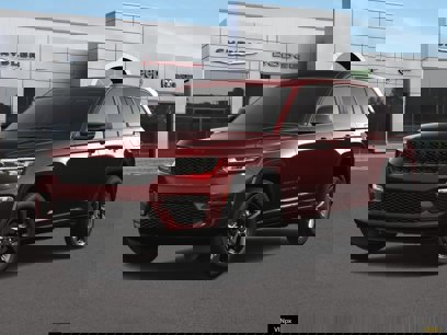 New 2025 Jeep Grand Cherokee Limited w/ Black Appearance Package