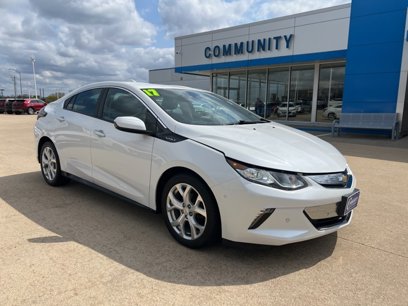 Used 2017 Chevrolet Volt Premier w/ Driver Confidence II Package