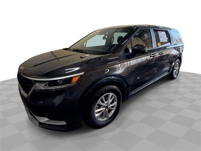 Used 2024 Kia Carnival LX