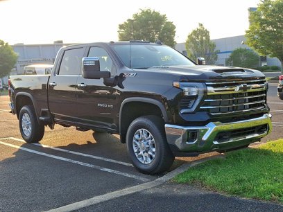 New 2025 Chevrolet Silverado 2500 LTZ w/ LTZ Premium Package