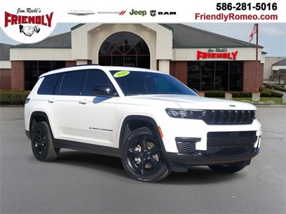 Used 2023 Jeep Grand Cherokee L Laredo