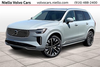 New 2025 Volvo XC90 T8 Plus w/ Protection Package Premier