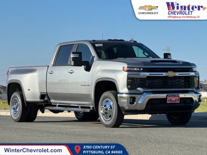 New 2025 Chevrolet Silverado 3500 LT w/ All Star Edition