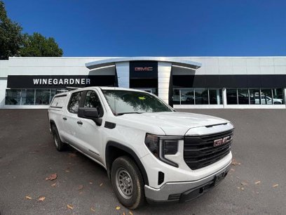 Used 2023 GMC Sierra 1500 Pro w/ Pro Value Package