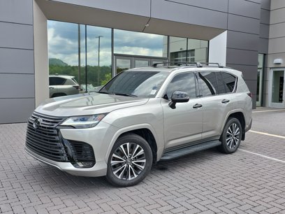 Used 2022 Lexus LX 600 4WD w/ Premium Package