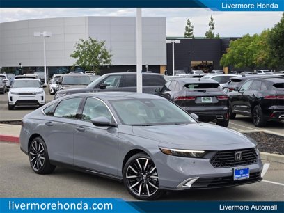 New 2025 Honda Accord Touring