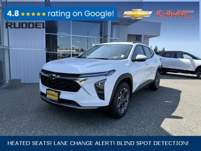 New 2025 Chevrolet Trax LT w/ Driver Confidence Package