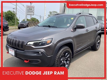 Used 2021 Jeep Cherokee Trailhawk w/ Premium Leather Package