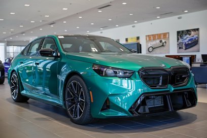 New 2026 BMW M5 w/ Carbon Package