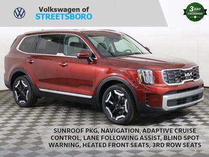 Used 2023 Kia Telluride S w/ S Sunroof Package