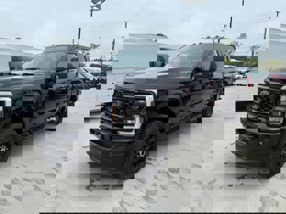 New 2025 Ford F350 XLT w/ Black Appearance Package