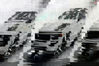New 2025 Porsche Cayenne GTS
