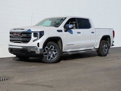 New 2025 GMC Sierra 1500 SLT w/ SLT Premium Plus Package