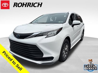 Used 2023 Toyota Sienna LE