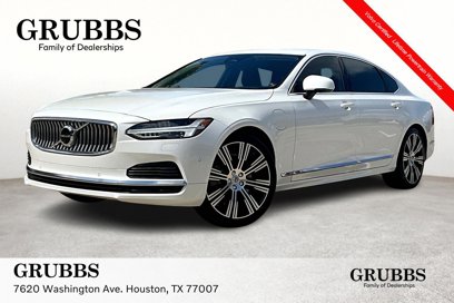Certified 2023 Volvo S90 T8 Ultimate w/ Lounge Package