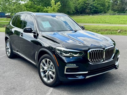 Used 2021 BMW X5 xDrive40i w/ Premium Package 2
