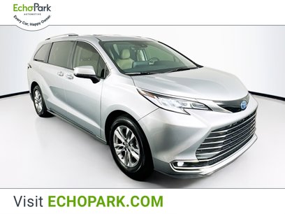 Used 2022 Toyota Sienna Limited