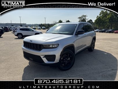 Used 2024 Jeep Grand Cherokee Altitude