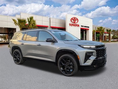 Used 2024 Chevrolet Traverse RS
