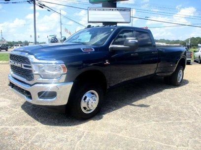 Used 2024 RAM 3500 Tradesman w/ Chrome Appearance Group