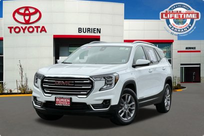 Used 2024 GMC Terrain SLT