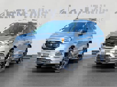 Used 2024 Ford Edge SE w/ Black Appearance Package