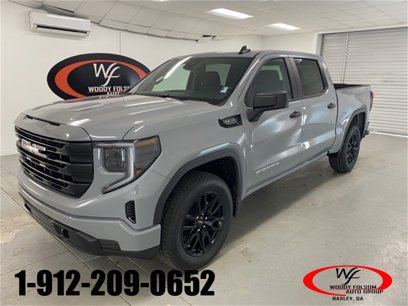 New 2025 GMC Sierra 1500 Pro w/ Graphite Edition