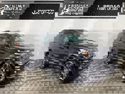 Used 2022 Ford Explorer XLT w/ Equipment Group 202A