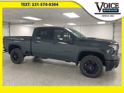 New 2025 Chevrolet Silverado 3500 LTZ w/ LTZ Plus Package