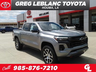 Used 2023 Chevrolet Colorado Z71 w/ Z71 Convenience Package 2