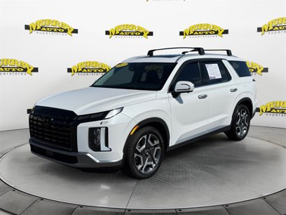 Used 2023 Hyundai Palisade Limited w/ Cargo Package