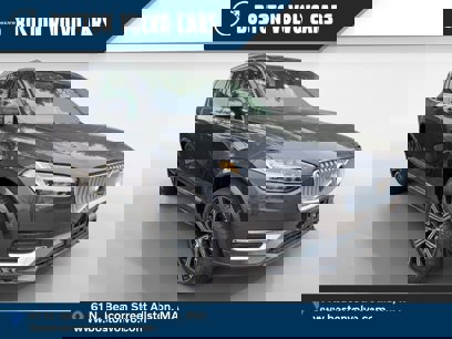 New 2025 Volvo XC90 B5 Core w/ Climate Package