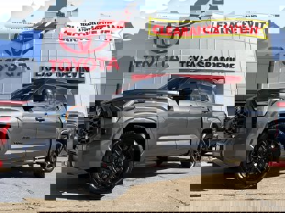 Used 2022 Toyota Tundra SR5